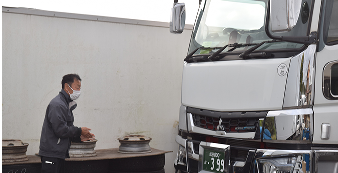 トラックスライド16